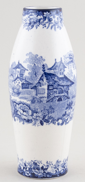 Vase c1900